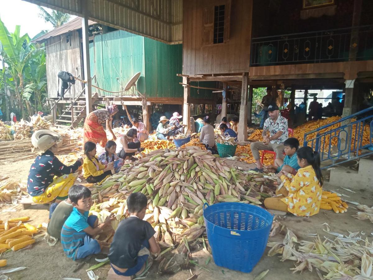Tonle Mekong Homestay Krong Kracheh Extérieur photo