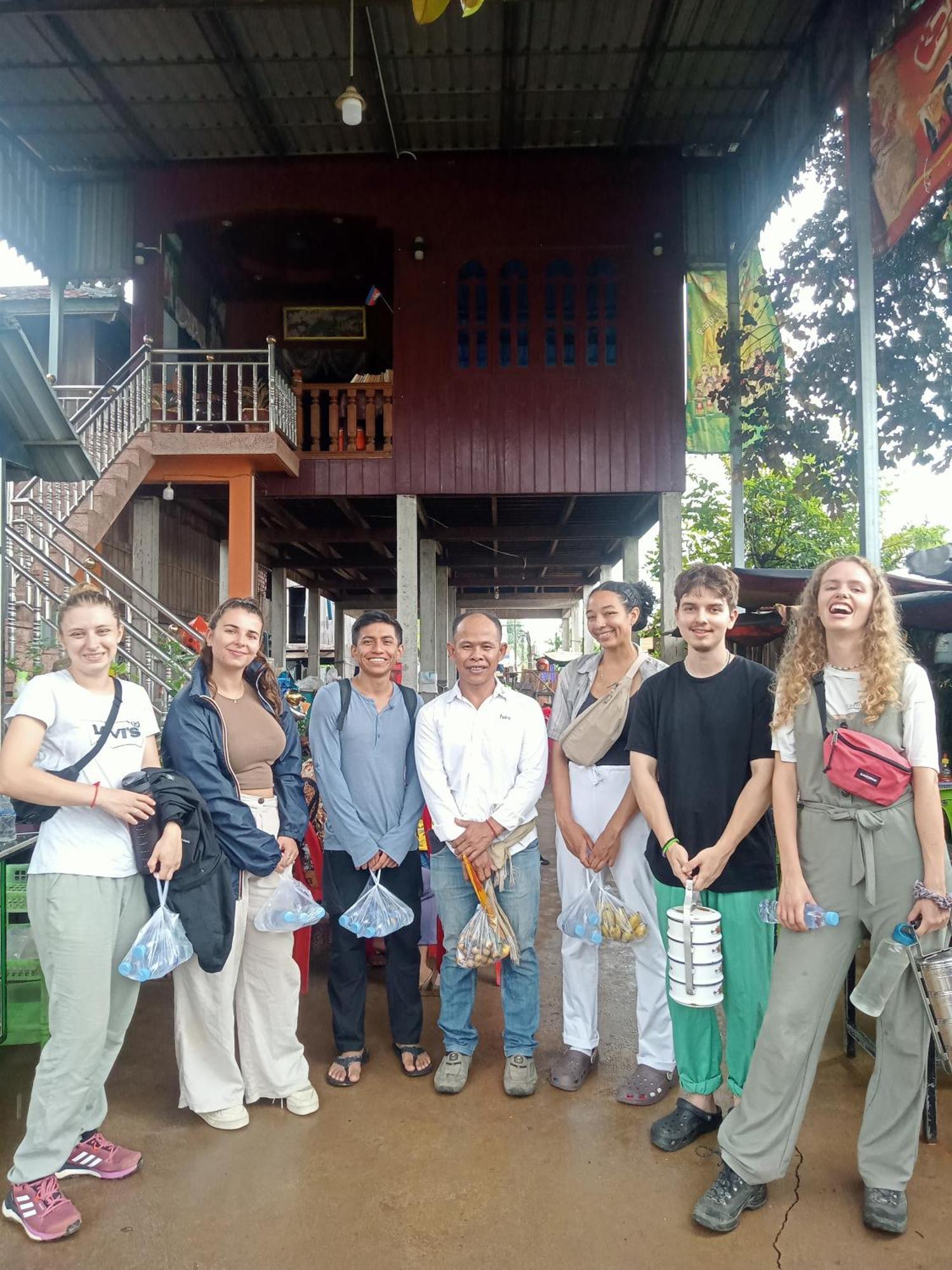 Tonle Mekong Homestay Krong Kracheh Extérieur photo