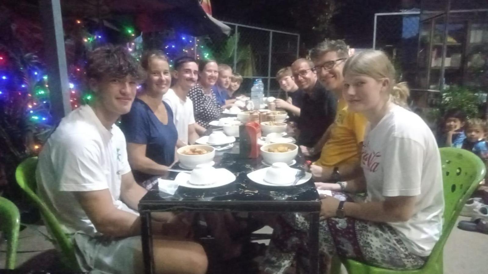 Tonle Mekong Homestay Krong Kracheh Extérieur photo