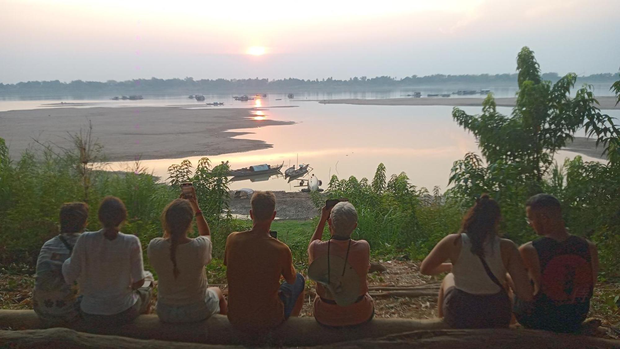 Tonle Mekong Homestay Krong Kracheh Extérieur photo